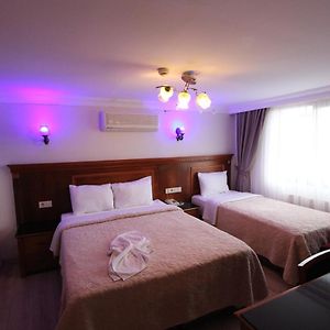 Delüks Studio Odası